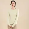 Camiseta base de gola redonda com forro de fleece, espessa para aquecimento, corte justo, top interno para outono e inverno, suéter básico versátil essencial