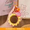 Decoração de Presente para o Dia do Professor Pingente de Lã Tricotado à Mão Chaveiro de Crochê de Pelúcia Acessório de Bolsa da Sorte