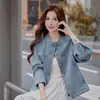 Fotos reales, muy recomendado: Chaqueta retro de mezclilla azul estilo Hong Kong para mujer, corte holgado, efecto adelgazante, longitud corta, perfecta para otoño