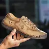Novos Sapatos Pequenos de Couro Masculinos 2022 Tamanho Grande Solado Macio Feitos à Mão Versáteis