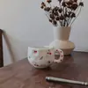 Taza y platillo de cerámica con flores retro de estilo coreano, taza y platillo de café asimétrico amasado a mano, taza y platillo de té de la tarde