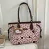 Bolsa Tote de Ombro Único Estilo Retrô Japonês Fofa Transfronteiriça para Mulheres Design de Nicho Moda Versátil Casual Grande Capacidade
