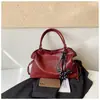 Bolsa de moda transfronteiriça, alta aparência, grande capacidade, estilo outono e inverno, bolsa tote de temperamento ao ar livre estilo francês, bolsa de ombro