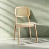 Cadeira de Rattan Carman simples moderna cor de madeira para casa cadeira de jantar hotel loja de chá com leite Cadeira de encosto para lazer com almofada