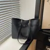 Bolsa Feminina Casual Nova Moda Verão 2026 Textura Personalidade Simples Bolsa de Ombro Bolsa de Mão Bolsa Tote para o Dia a Dia