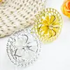 Venta Caliente Transfronteriza Moda Lujo Ligero Malla Dorada con Diamantes Flor de Red Anillo para Servilleta Anillo Hueco para Servilleta Fabricante Venta al por Mayor