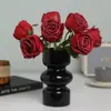 Estilo Europeo Ramo de Rosas de 7 Ramas Flores Artificiales Flores de Mano para Boda Flores de Novia Decoración del Hogar Ramo de Rosas Flores Falsas