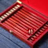 Palillos de Sándalo Rojo de Hoja Pequeña Indio Estilo Chino para el Hogar Palillos de Madera Palillos sin Pintar ni Encerar Caja de Regalo de Madera Palillos con Cabeza de Cobre Cuadrados y Redondos