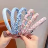 Diadema de cuadros versátil para niñas con lazo y dientes, no apretada, adecuada para niños y bebés, accesorio para el cabello dulce y lindo para salidas