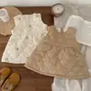 Vestido Chaleco para Niña Estilo Nuevo Otoño e Invierno Chaleco Acolchado con Bordado de Conejo para Bebé Falda Exterior Versátil