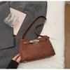 Bolsa de Nicho de Luxo Leve Transfronteiriça para Mulheres, Nova Bolsa Kelly Retrô da Moda, Bolsa Transversal de Ombro Único Casual da Moda para Mulheres