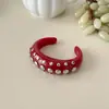 Pulseira Vintage Retro com Tachas Âmbar, Bracelete Largo de Design Único, Pulseira de Luxo Leve Estilo Francês para Mulheres