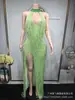 Vestido de actuación brillante con borlas largas y manga larga estilo europeo y americano, vestido gogo para discoteca, vestido de noche largo ajustado con cuello halter