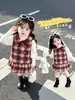 Vestido Espesso para Meninas Outono Inverno 2026 Novo Vestido Princesa Infantil Conjunto Elegante de Vestido com Colete de Lã para Bebê