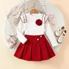 Conjunto de dos piezas para niña de 26: top floral de moda con volantes y ribete acanalado + falda plisada de línea A
