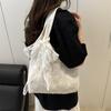 Bolsa de Lona com Flor de Renda Estilo Coreano Feminina 2025 Nova Bolsa de Ombro Tote de Grande Capacidade Bolsa de Ombro para o Dia a Dia de Nicho