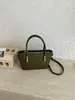 Elegante bolsa de palha trançada para mulheres, nova moda outono 2026, bolsa pequena versátil para o dia a dia, para usar na transversal