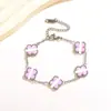 Pulsera de Flor de Cinco Hojas de Nácar y Trébol de Cuatro Hojas Doble Cara de 13 mm Estilo Ins Europeo y Americano Chapado en Oro de 18 Quilates Joyería de Mano Directo de Fábrica Venta al por Mayor