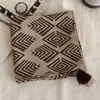 Lenço Quadrado Pequeno de Algodão e Linho 58 para Mulheres, Lenço Artístico Estilo Coreano com Bolinhas e Franjas, Lenço Paisley, Lenço de Pescoço com Toque de Luxo