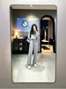Conjunto casual de sportswear para mulheres, com um design estiloso e jovial, perfeito para outono e inverno. Este conjunto versátil de duas peças inclui uma blusa de moletom de corte solto e calças de perna larga, oferecendo um visual sofisticado e moderno.