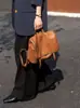 2026 Nuevo Modelo Mochila Cruzada de Mensajero de Piel de Oveja Curtida al Vegetal de Primera Capa, Gran Capacidad para el Trabajo, los Viajes Diarios y el Ocio