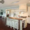 Lámpara de comedor de cristal de lujo ligero transfronteriza, candelabro estilo industrial americano enchufable, barra de bar, candelabro pequeño de hierro largo de tres cabezas