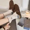 Calcetines Bordados de Cachorro para Mujer, Calcetines de Lana, Media Pantorrilla, Nuevo Estilo Popular Otoño e Invierno, Calcetines Caídos, Calcetines Largos de Cachemira Lindos Japoneses