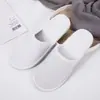 Venta Directa de Fábrica B&B Posada Hotel Hospitalidad en Casa Salón de Belleza Club Zapatillas Desechables Gruesas Antideslizantes