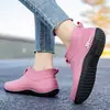 Botas de lluvia cortas para mujer son ligeras, duraderas, antideslizantes, impermeables y zapatos de goma casuales de moda para usar en días lluviosos