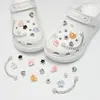 Accesorios para Zapatos Croc Negro y Plateado Camelia Brillante DIY Flor de Zapato de Pedrería de Alta Gama Hebilla de Zapato Joyería de Perlas Accesorios