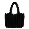 Bolsa de pelúcia nova transfronteiriça para outono e inverno, bolsa de mão casual moderna de grande capacidade, bolsa de ombro simples para o dia a dia para mulheres