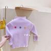 [En stock] Suéter de niña, camisa de fondo de otoño e invierno, nuevo top de cuello alto de otoño para niños, versátil para niña pequeña
