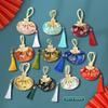 Bolsa de Seda Dorada para Palacio Personalizada Cartera Dinastía Han Cuerda Larga Borla Colgante Portátil Estilo Antiguo Bolsa Vacía