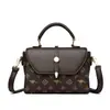Bolsas para Mulheres 2026 Novas Bolsas de Mão da Moda Bolsas Transversais Femininas Versáteis Bolsas para Mães Bolsas de Ombro Simples de Luxo Leve para Mulheres