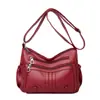 Nova Bolsa Feminina para Meia-Idade Multicamadas Grande Capacidade Bolsa de Ombro Couro Macio Transfronteiriça Bolsa para Mãe Elegante Versátil Bolsa Transversal Atacado