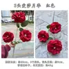 2023 Flor de simulación roja china para techo de boda fabricantes flor de simulación roja vino fondo de camino de boda flores artificiales al por mayor