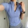 Roupa de treino jaqueta modeladora feminina roupa de ioga justa manga comprida corrida secagem rápida casaco com zíper verão monção top esportivo