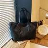 Bolsa de Gran Capacidad para Viajes Transfronterizos para Mujer 2026 Nueva Bolsa Tote Bolso de Hombro de Color Sólido Texturizado para Mujer Bolso Grande Tejido