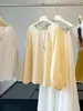 Camisa de lino ligera de verano estilo francés para mujer, cuello redondo, manga abullonada, nuevo corte holgado, adelgazante, versátil, protección solar, manga larga