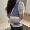 Bolso de Hombro Cruzado Simple y Elegante con Cierre de Candado, Alto Valor Estético, Bolso Cuadrado Pequeño Versátil, Nuevo de Primavera 2026