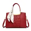 Bolso Femenino de Alta Gama Nuevo 2025 Estilo Chino Bordado Bolso para Mujeres de Mediana Edad Bolso de Mano Grande para Madres