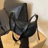 Bolsa Versátil Estilo Francês para Dumplings, Bolsa Pequena Casual Elegante para Mulheres, Nova Bolsa Transversal Tendência Primavera/Verão 2024, Bolsa de Ombro