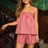 Conjunto de shorts a cuadros con volantes estilo vacacional para casa, conjunto de verano europeo y americano, camiseta sin mangas casual holgada con tirantes, adecuado para usar al aire libre, transfronterizo