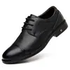Sapatos Masculinos de Couro Novo Estilo Fashion Versátil Business Formal Sapatos de Trabalho Couro Bovino Camada Superior Sapatos Masculinos Wenzhou Mocassins Casuais