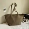 Bolso de Hombro Retro de Gran Capacidad para Mujer 2026 Nueva Moda Bolso de Mujer de Cuero Gamuza Versátil Casual para el Trabajo Bolso de Hombro de Moda