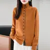 Coleção nova outono/inverno transfronteiriça: Cardigan de tricô feminino moderno, de corte solto, com blocos de cor e gola alta discreta, perfeito como peça de sobreposição