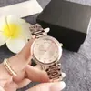 Reloj Compacto Exquisito de Alta Gama para Mujer Popular en Comercio Exterior Tendencia con Incrustaciones de Diamantes Versátil Reloj de Cuarzo