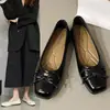 Zapatos Planos para Mujer Piaohong con Lazo y Punta Cuadrada Suela Suave 2026 Estilo Nuevo de Primavera Mocasines Plateados Franceses de Ballet Bajos para Mujer
