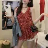 Estilo de Moda Verano 2026 Blogger Coreana Recomendada Diseño Chica Picante Top sin Mangas con Cuello Halter y Amarre
