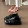 Sapatos femininos Birkenstock redondos retrô versáteis com fivela 2026 novos estilo britânico derby brogue mocassins sola grossa